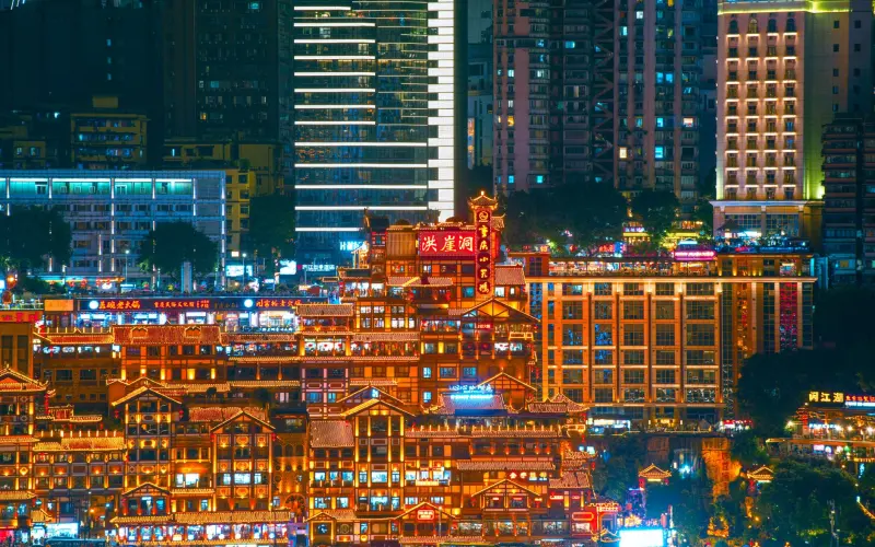 云南实验室通风柜选购指南：材质配置与安全标准全解析