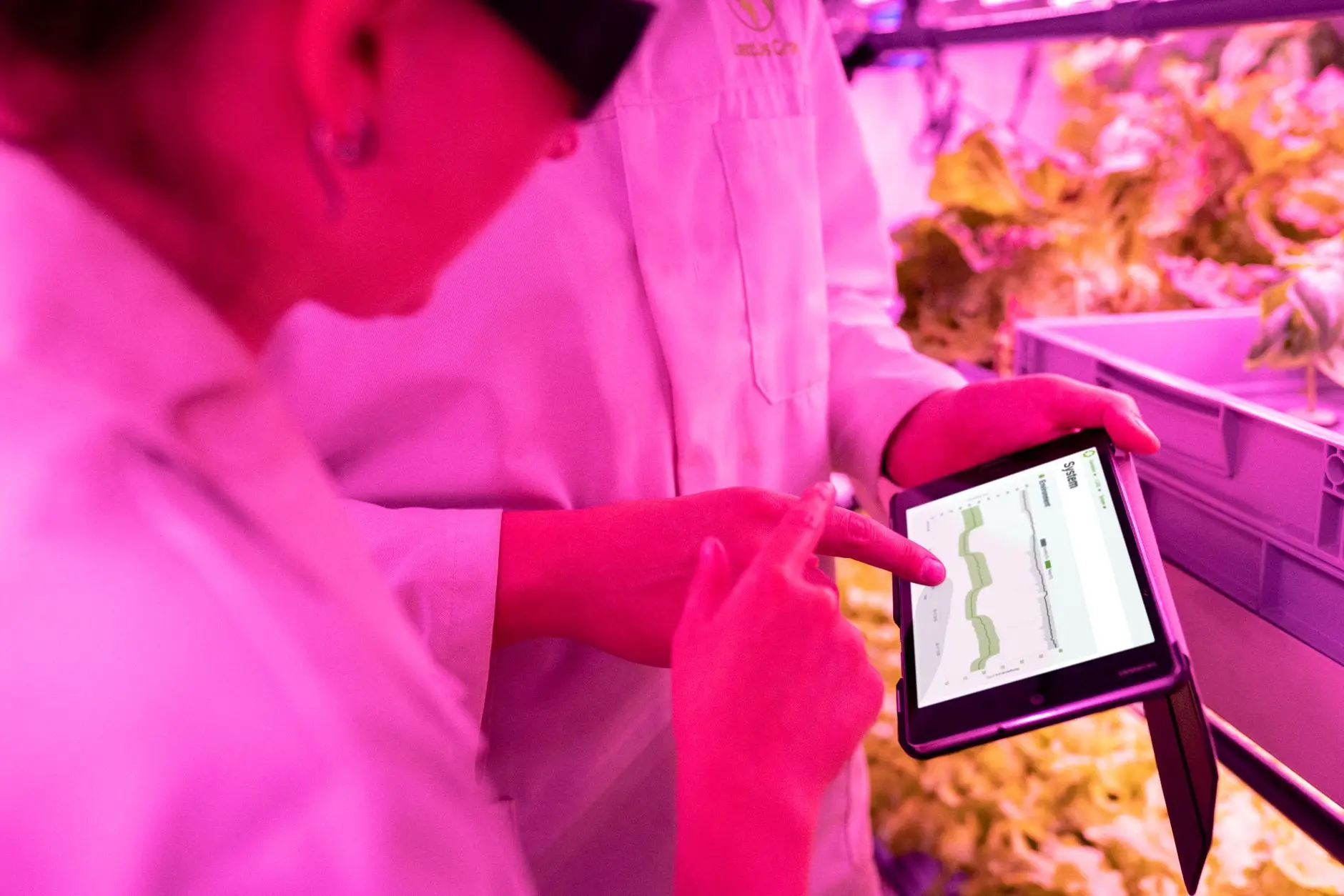 理化生实验台生产工艺流程与质量管控关键环节