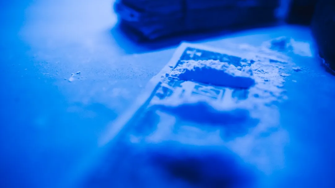 昆明臧培理化生实验台技术规格与实验室安全标准解析